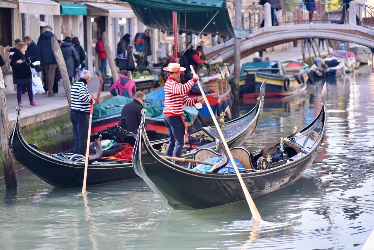 Palazzetto Barnaba Hotell Venedig Exteriör bild